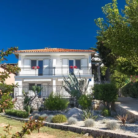 Alida Lejlighed Krk Town